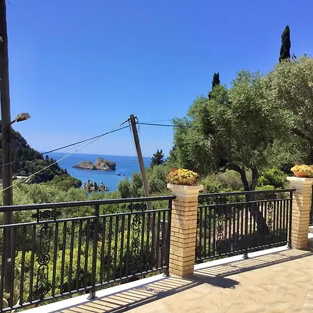 Rena Апартаменты Палеокастрица