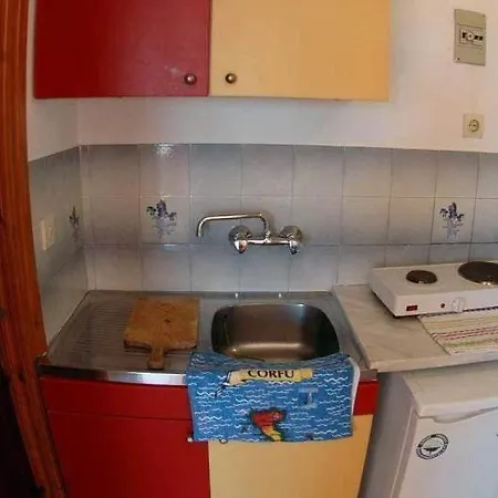 Rena Palaiokastritsa