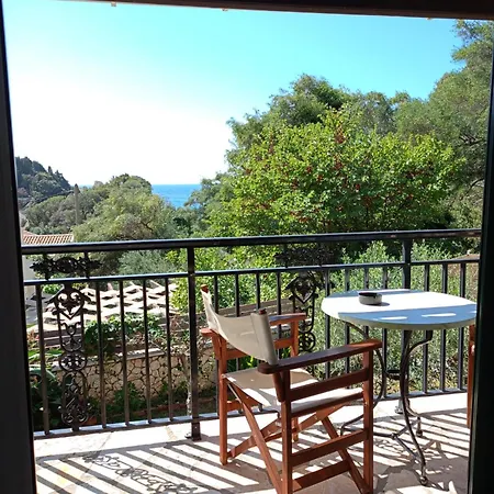 Rena * Palaiokastritsa