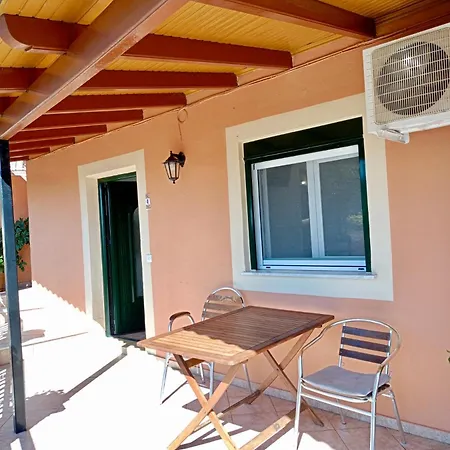 Апартаменты Rena Палеокастрица