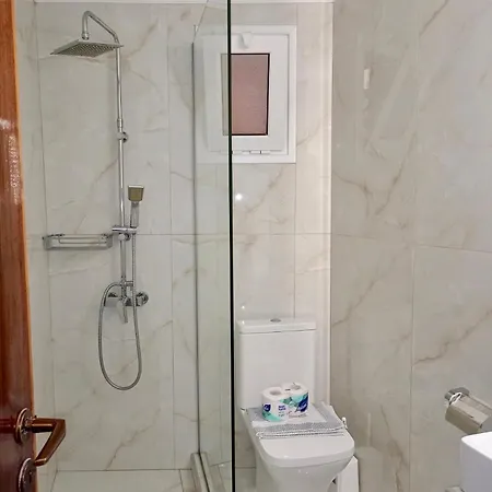Apartament Rena *