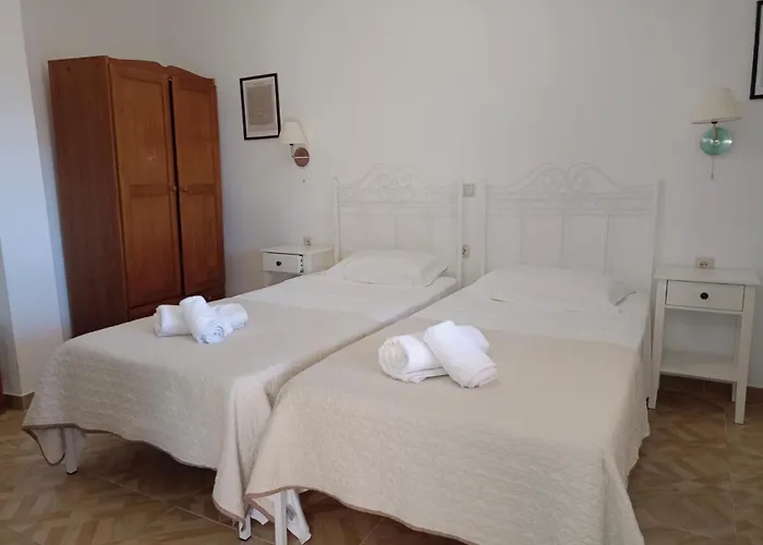 Rena * Paleokastritsa